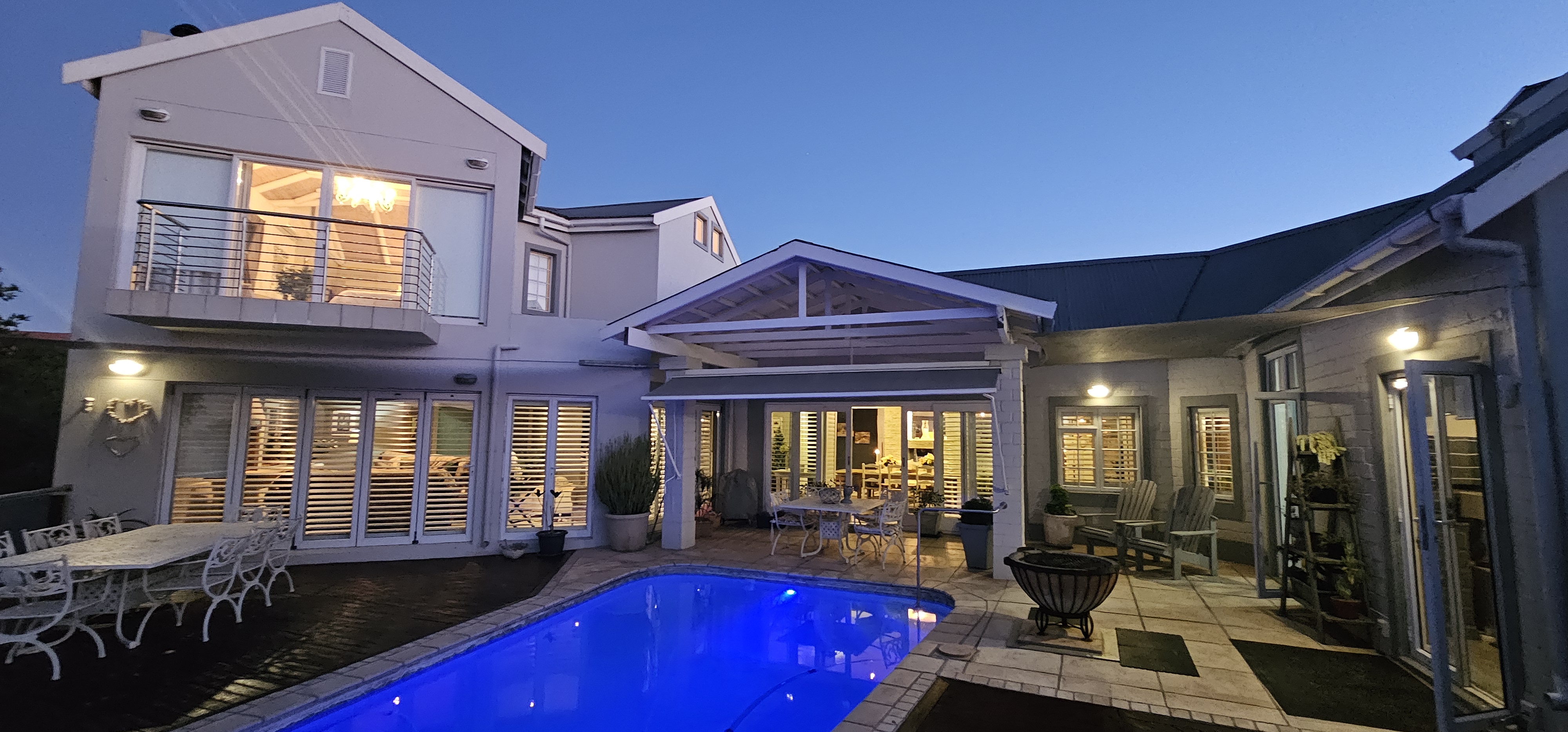 5 Bedroom Property for Sale in Myburgh Park Western Cape